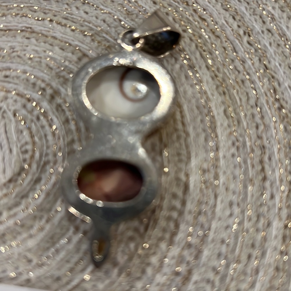 She’ll, Stone and Amber Pendant - Picture 4 of 4